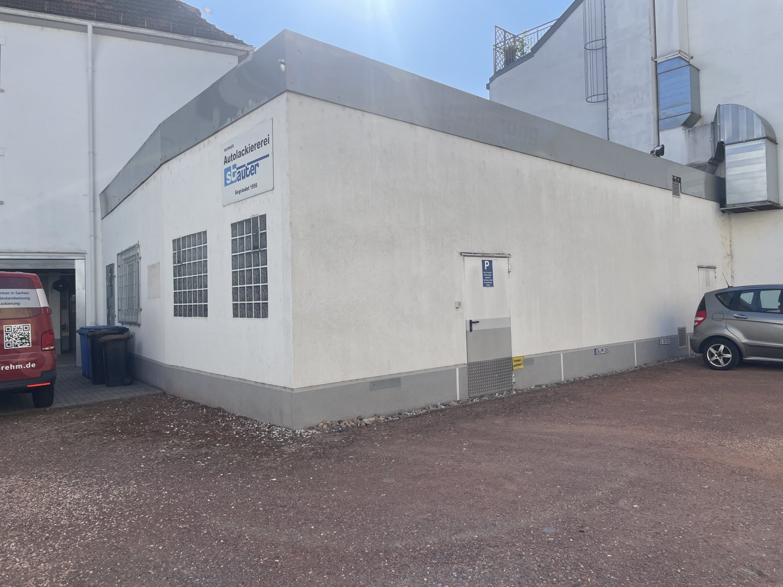 Werkstatt/Lackiererei mit Büro und Stellplätzen, Citylage Werkstatt/Lackiererei mit Büro und Stellplätzen, Citylage