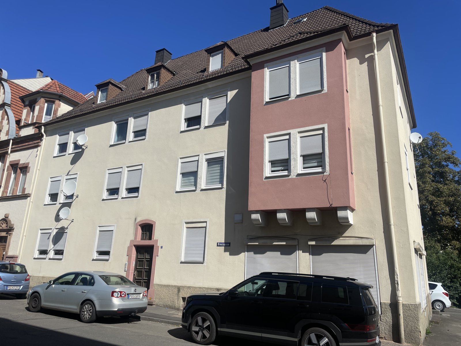 Gepflegtes Mehrfamilienhaus im Sanierungsgebiet Gepflegtes Mehrfamilienhaus im Sanierungsgebiet