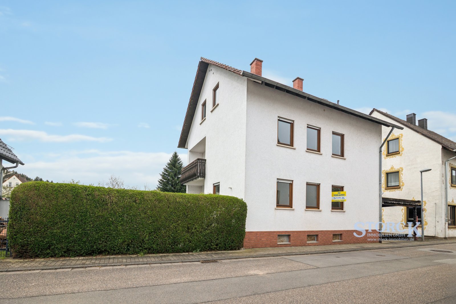 Modernisiertes Einfamilienhaus mit ausgebautem Dachgeschoß in Münchweiler Modernisiertes Einfamilienhaus mit ausgebautem Dachgeschoß in Münchweiler